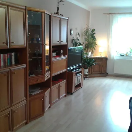 Διαμέρισμα In Redewisch Mit Sitzecke Im Gruenen , Grillmoeglichkeit Vorhanden *